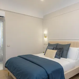 https://la-dolce-vita-guest-house.it-romehotels.com