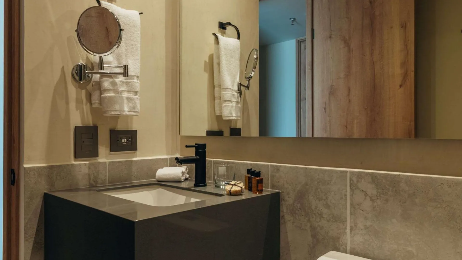 ホテル Faranda Collection Medellin, A Member Of Radisson Individuals コロンビア